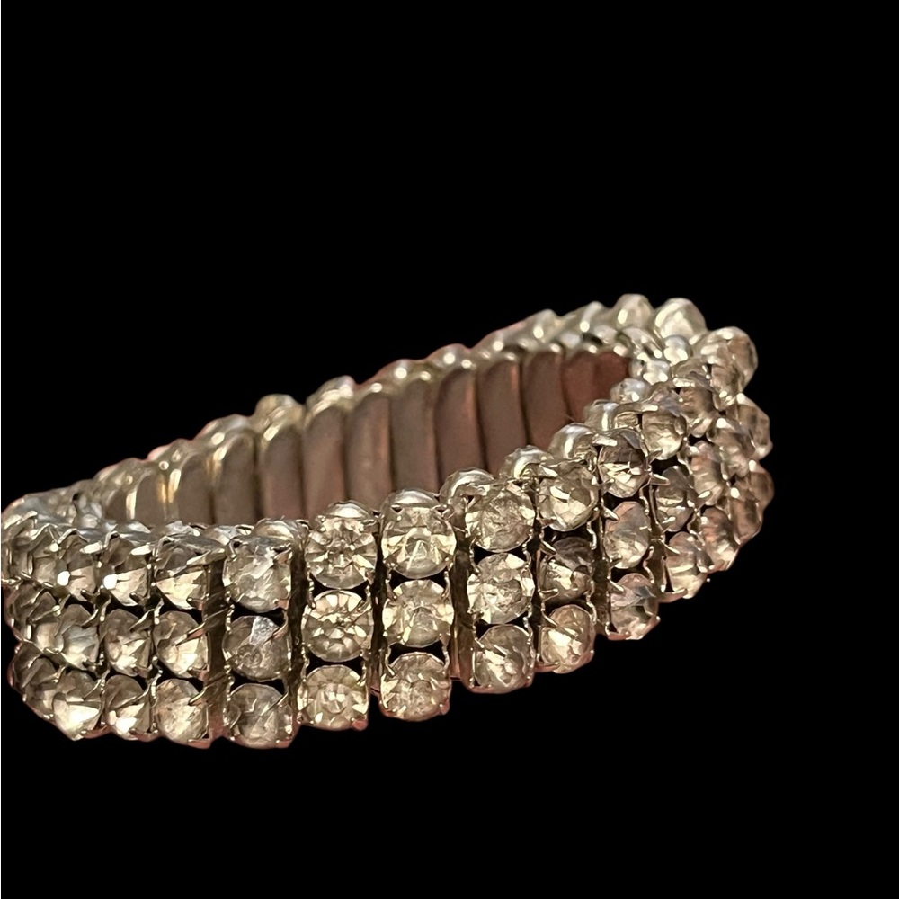 Vintage Rhinestone expansion bracelet made in Japan - Picture 3 of 9